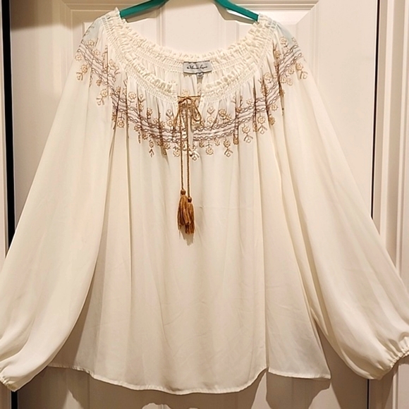 Meera Lane Tops - Meera Lane flowing ivory tunic with beautiful embroidery and tassels 3x